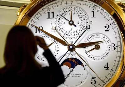 亞馬遜爆出驚天丑聞，300萬件賣不完的商品慘遭焚燒！鐘表銷售也難逃厄運(yùn)